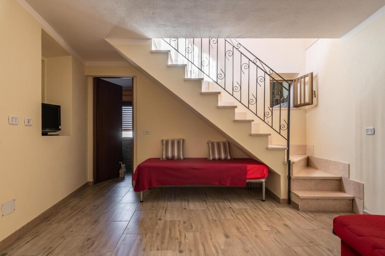 Casa Di Stefania Apartment Fluminimaggiore Ngoại thất bức ảnh